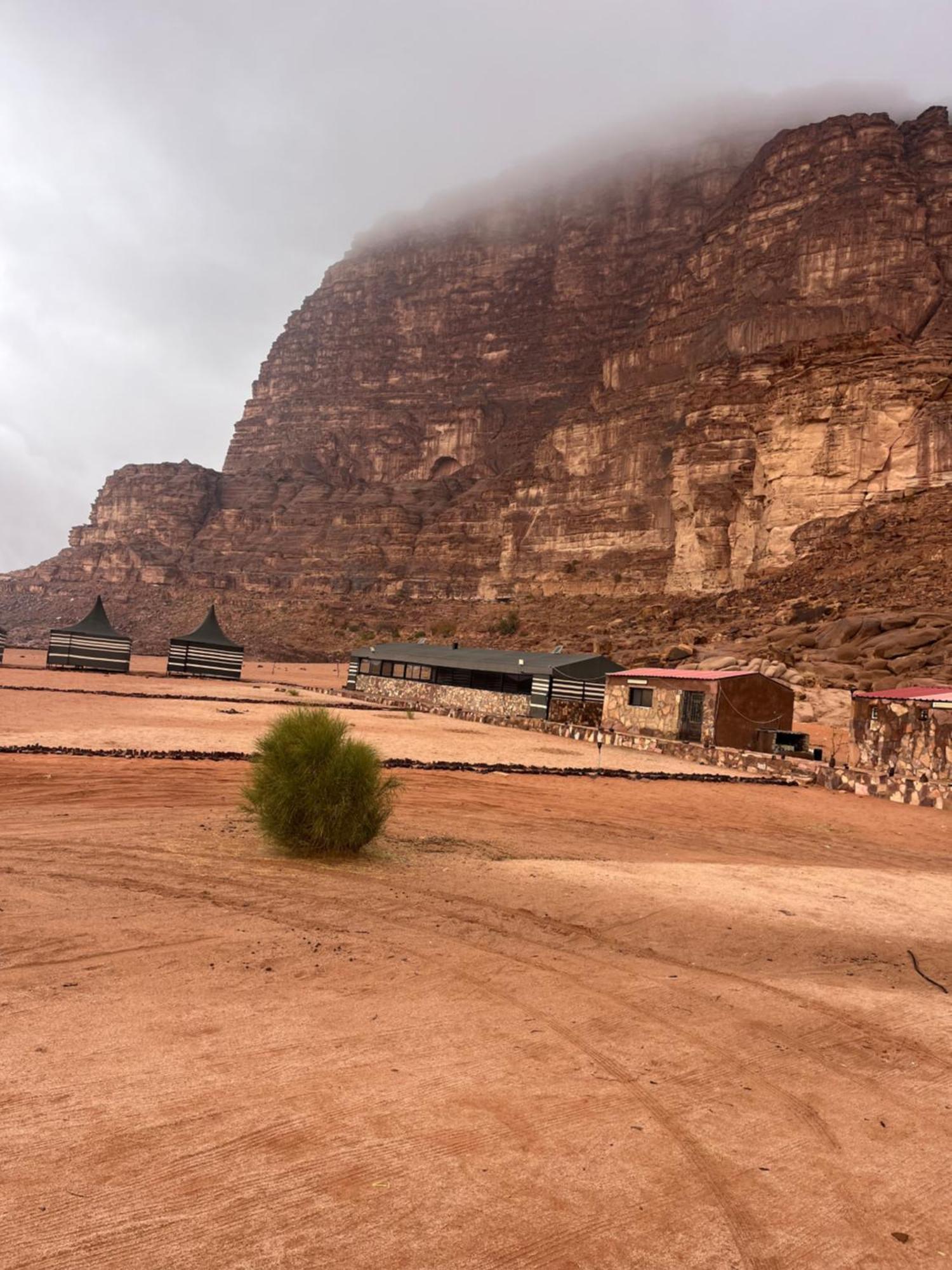 Desert Stars Rum Camp Wadi Rum Esterno foto