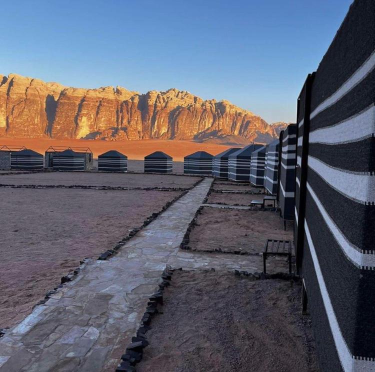 Desert Stars Rum Camp Wadi Rum Esterno foto